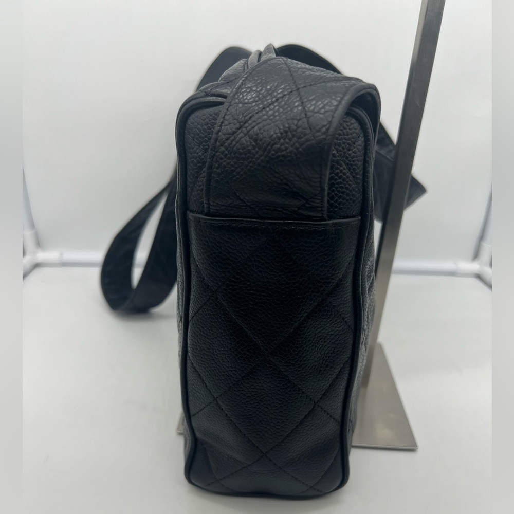 CHANEL VINTAGE Matelasse Black Caviar Leather Golden Ball Shoulder Crossbody Bag - Picture 7 of 17